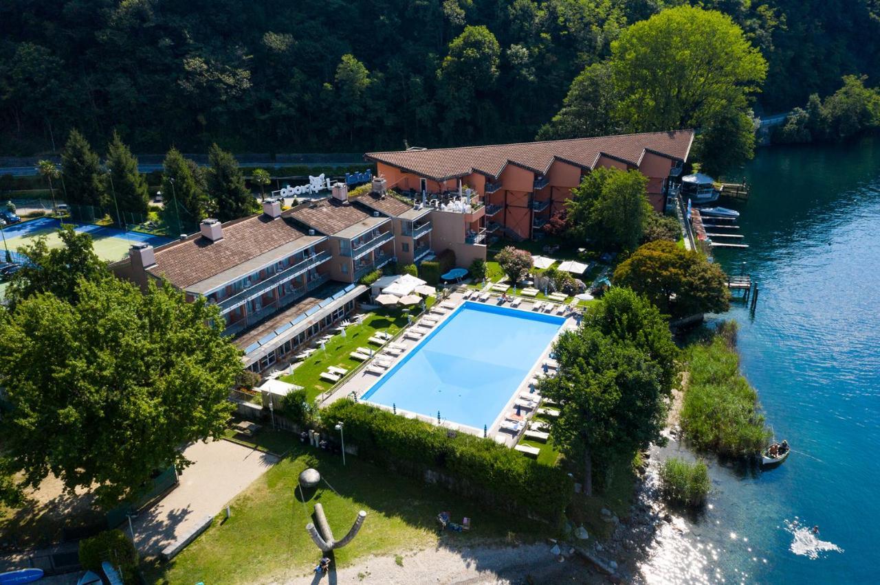 Hotel L'Approdo Петенаско Екстериор снимка