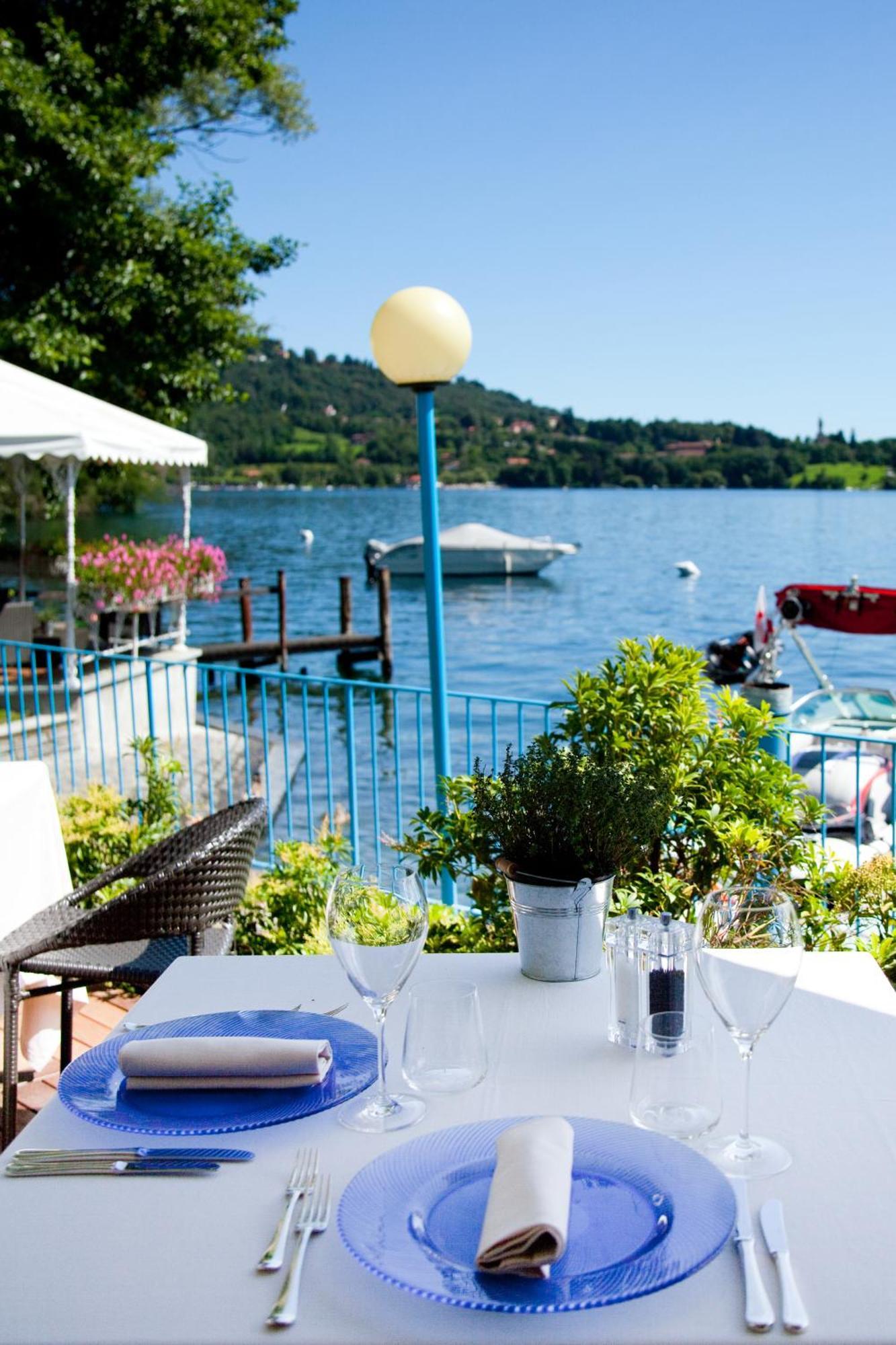 Hotel L'Approdo Петенаско Екстериор снимка