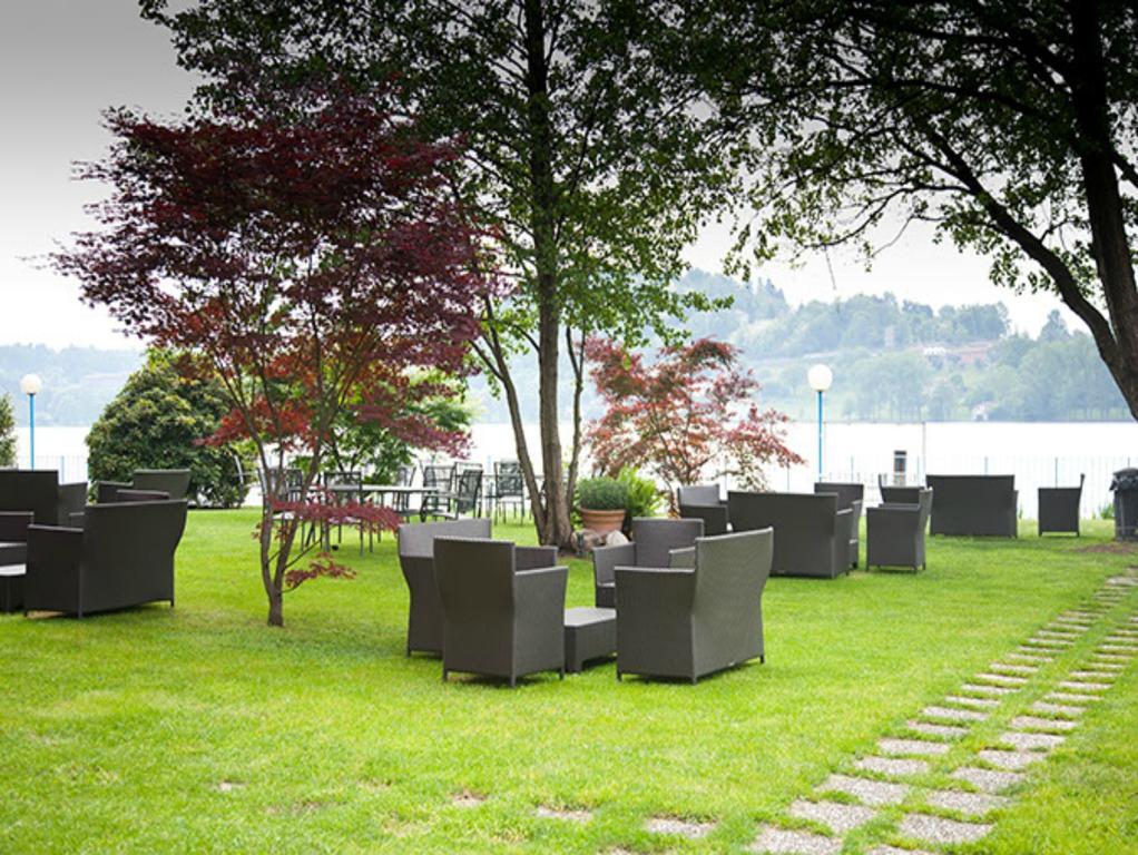 Hotel L'Approdo Петенаско Екстериор снимка